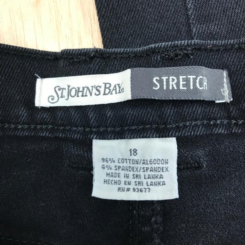 st johns bay women black jeans straight leg 18 - Picture 3 of 4